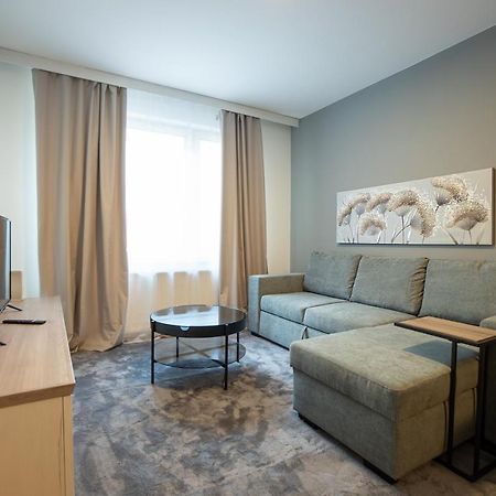 A Spacious 3-Bedroom Apartment With King-Size Beds Is Located Within 5 Minute'S Walk From The Prater Вена Экстерьер фото
