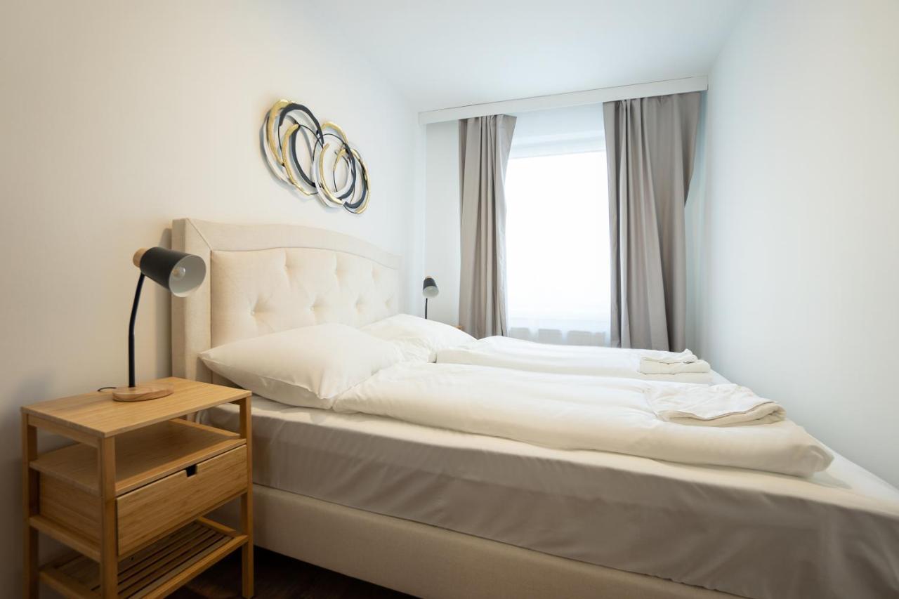 A Spacious 3-Bedroom Apartment With King-Size Beds Is Located Within 5 Minute'S Walk From The Prater Вена Экстерьер фото