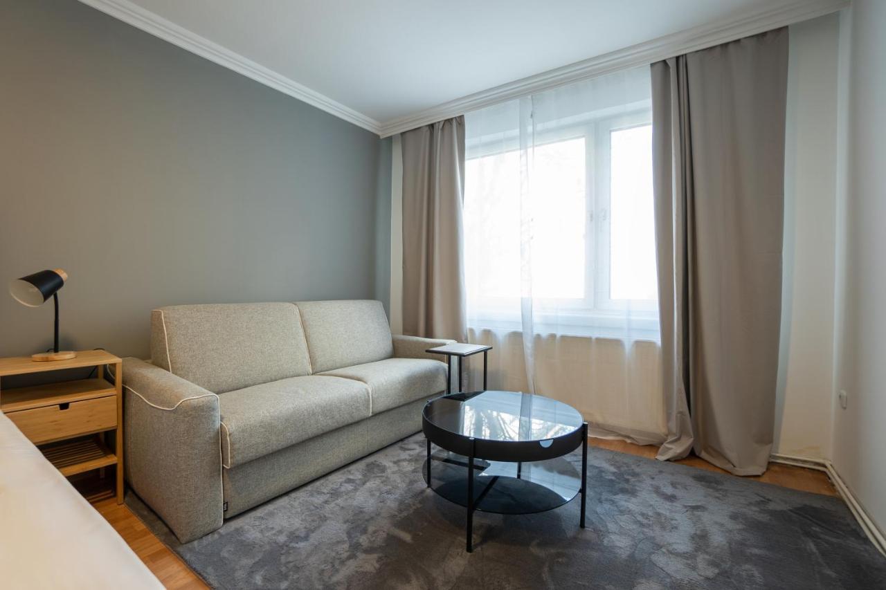 A Spacious 3-Bedroom Apartment With King-Size Beds Is Located Within 5 Minute'S Walk From The Prater Вена Экстерьер фото